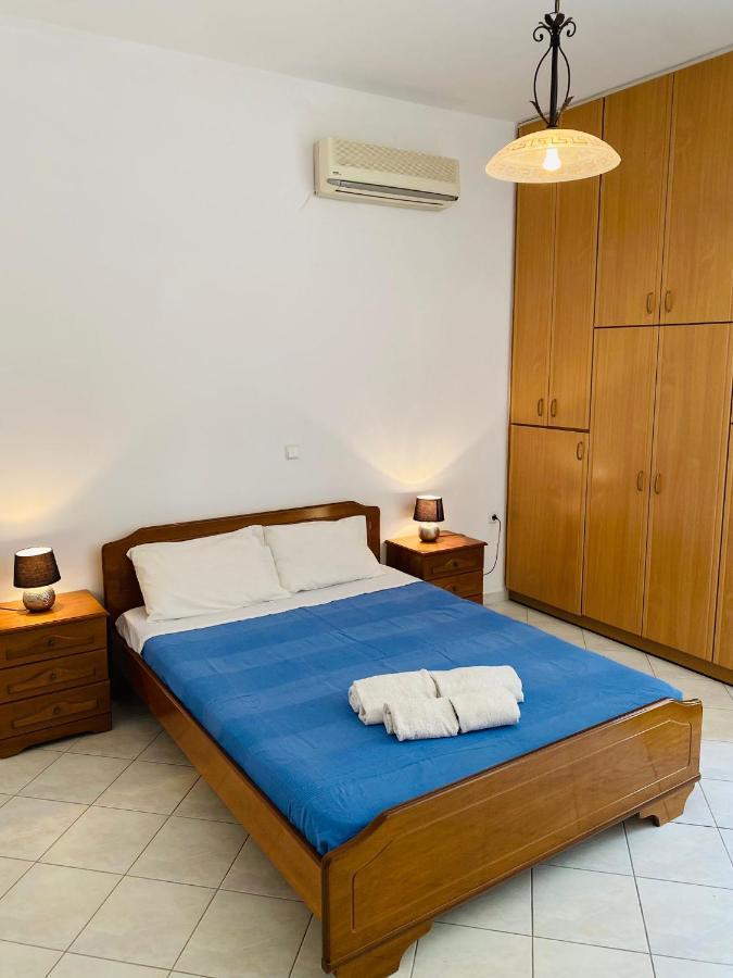 Apartments Marina House Farsa Luaran gambar