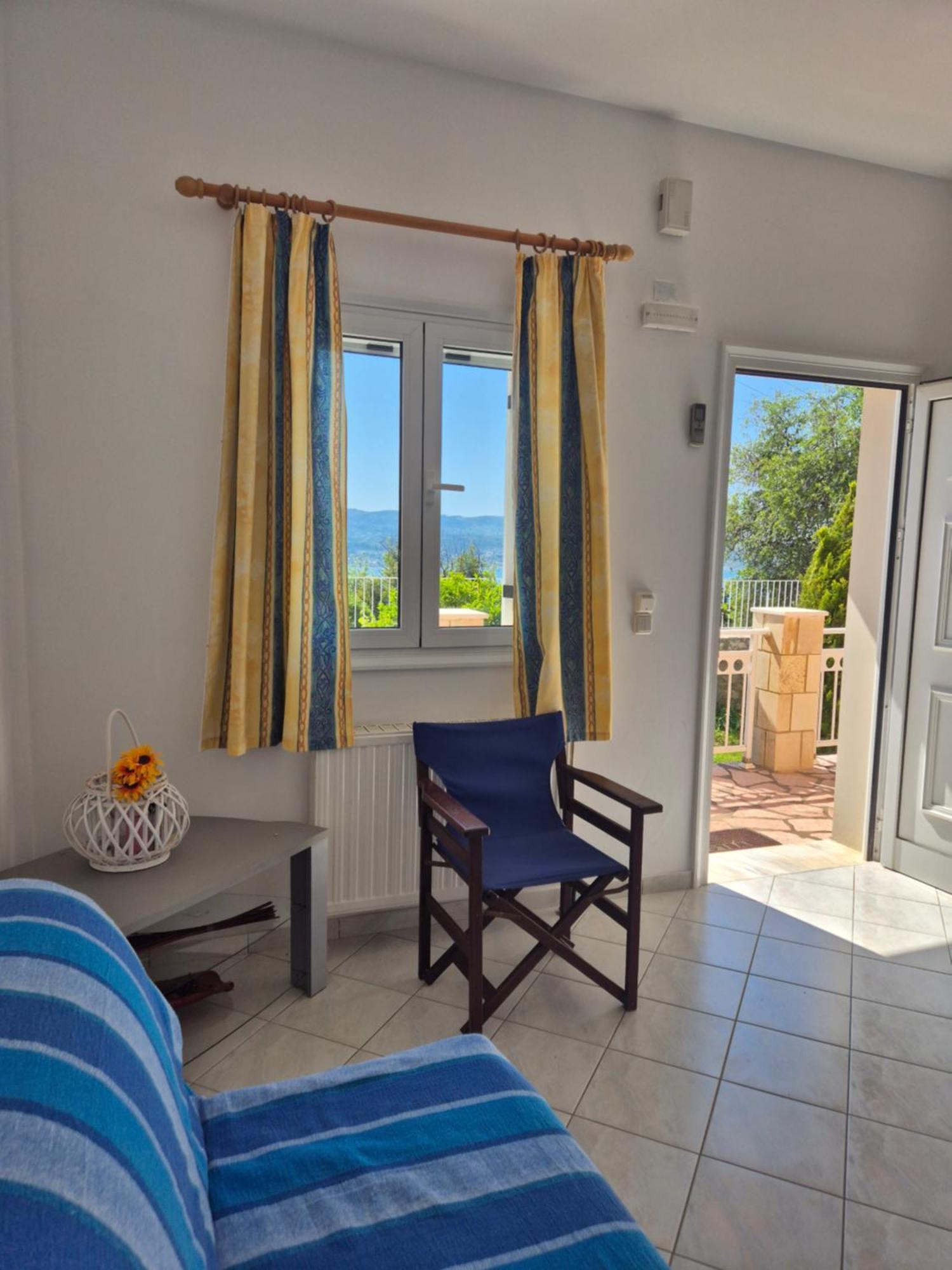 Apartments Marina House Farsa Luaran gambar